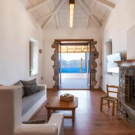 בית נופש Horizon View Stone Retreat -methana Méthana