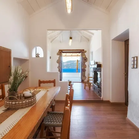 Horizon View Stone Retreat -methana